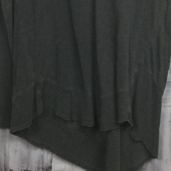 Free People Tee - Picture 2 of 9